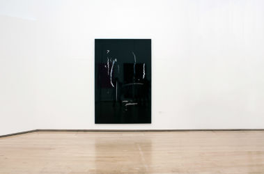 <em>Perpetual Movement</em>, 240 x 160 cm, acrylic, lacquer, spray-paint PE film on canvas, installation view The Lowry, Manchester, 2016